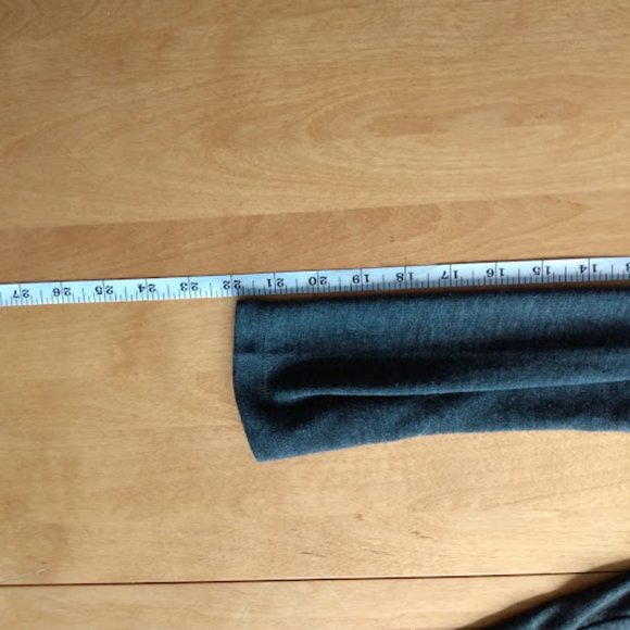 Grey Papillon Women's Cardigan Sweater size XS - Picture 8 of 8